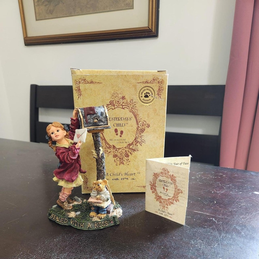 Yesterday's Child A Child's Heart Sealed with a Kiss Girl Figurine Boxed